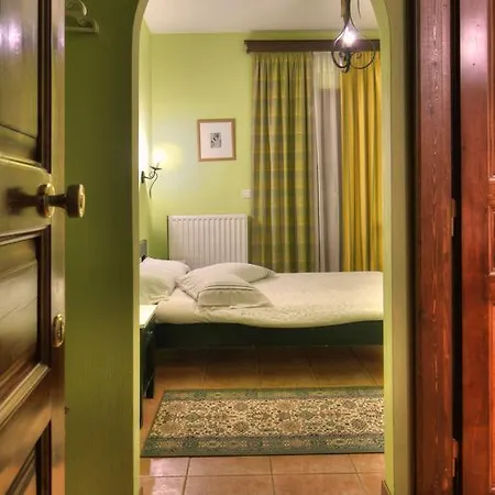 Nefeles Guest house
